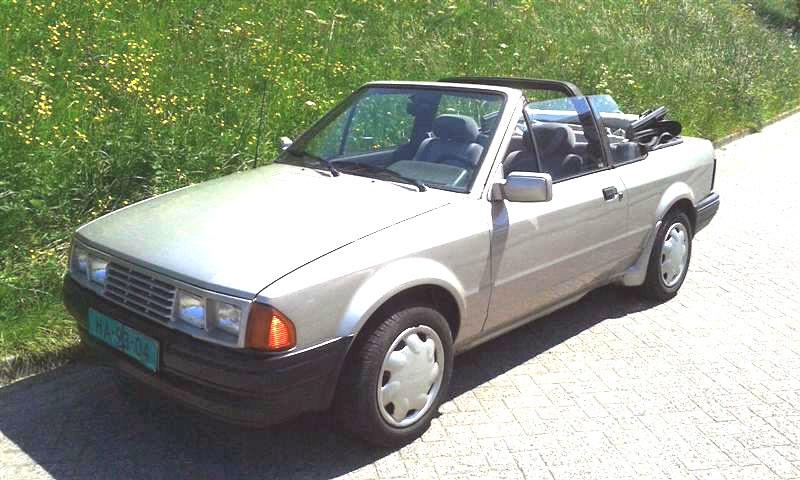 Ford Escort cabrio 1.6i