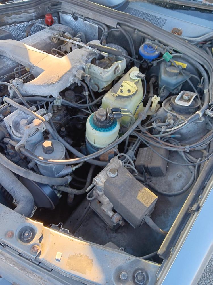 Mercedes 190 2.5 TD 11